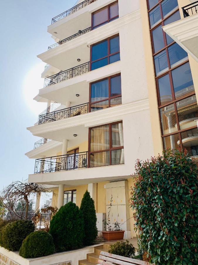 Villa Calabria สวิติ วลัส ภายนอก รูปภาพ