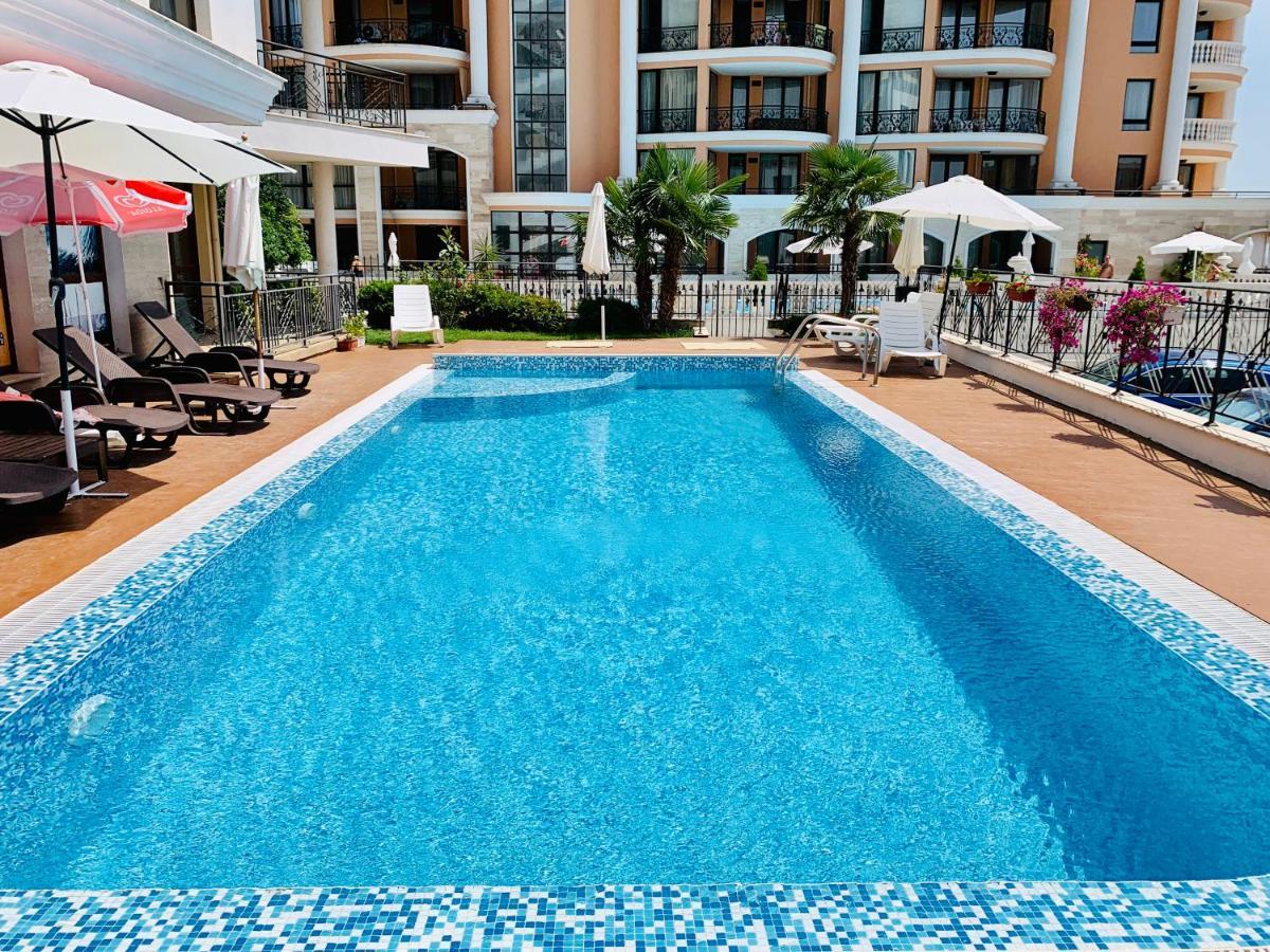 Villa Calabria สวิติ วลัส ภายนอก รูปภาพ