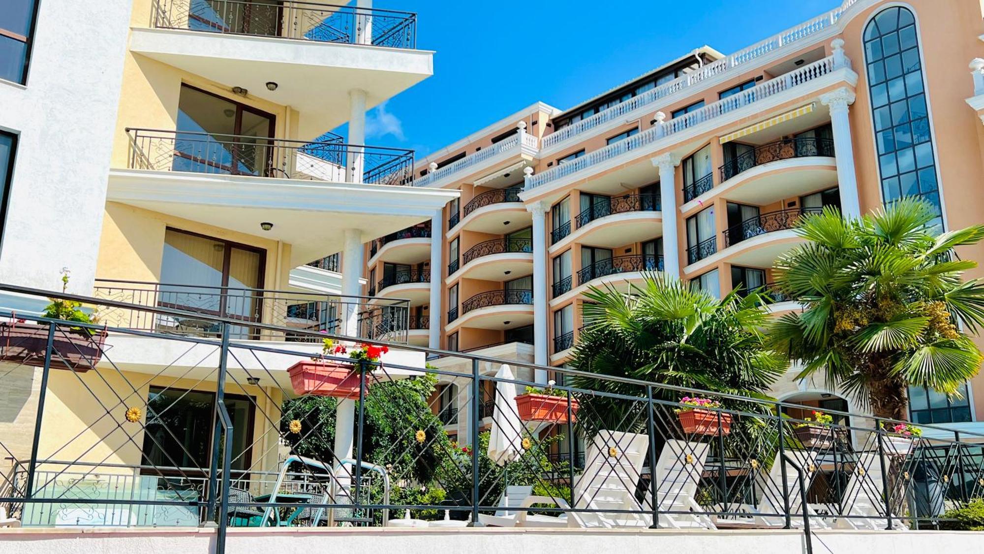 Villa Calabria สวิติ วลัส ภายนอก รูปภาพ